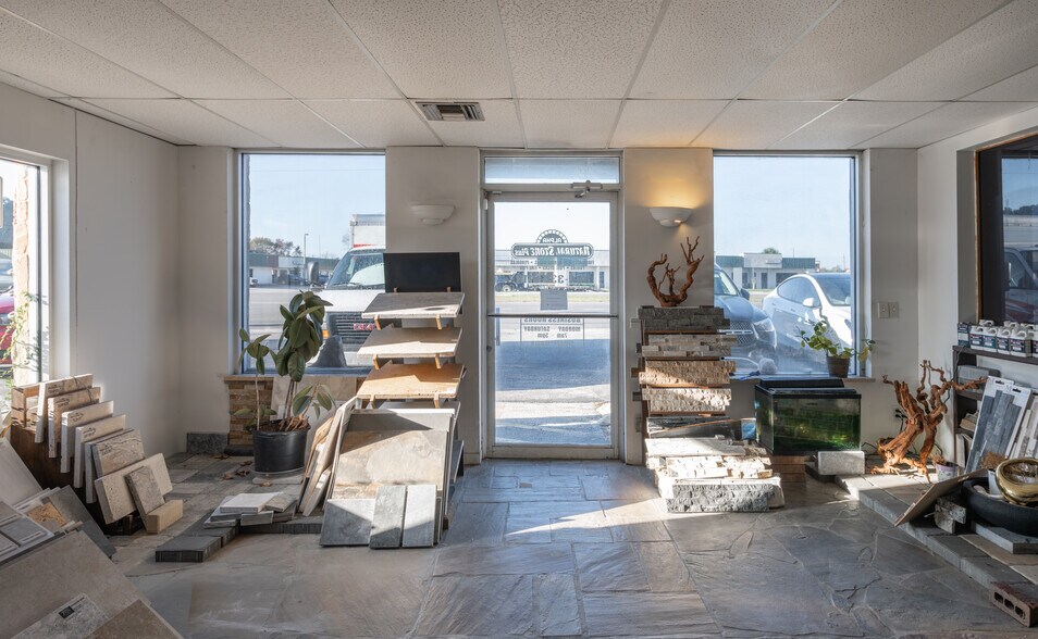 6887 Philips Hwy, Jacksonville, FL à louer - Photo intérieure - Image 3 de 8