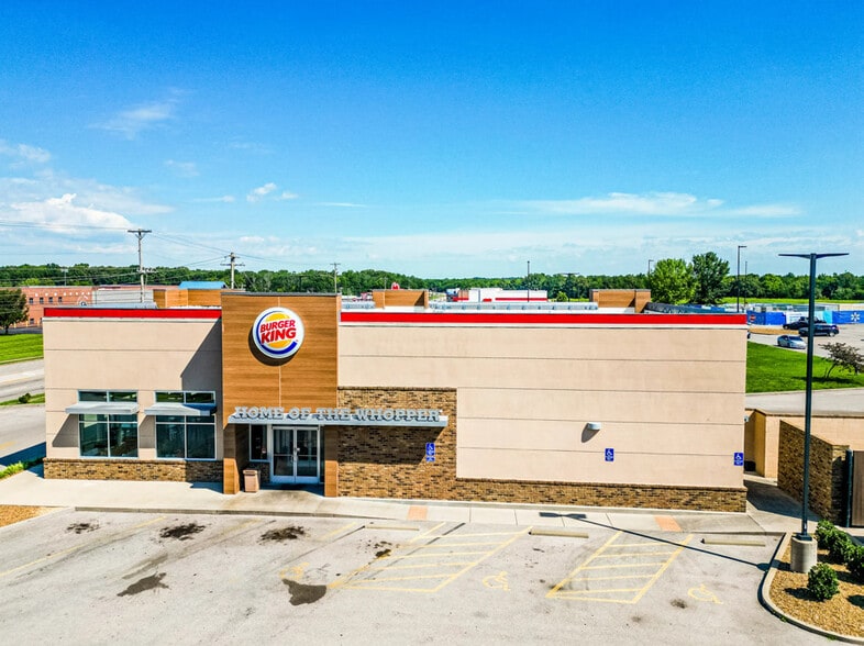 1697 N Main St, Beaver Dam, KY for sale - Building Photo - Image 3 of 10