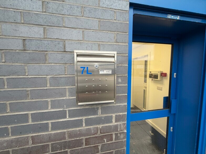 Block 7 West Chirton Industrial Estate, North Shields à louer - Photo du bâtiment - Image 3 de 8