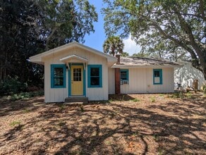 2735 Allen Hill Ave, Melbourne, FL à louer Photo du bâtiment- Image 1 de 9