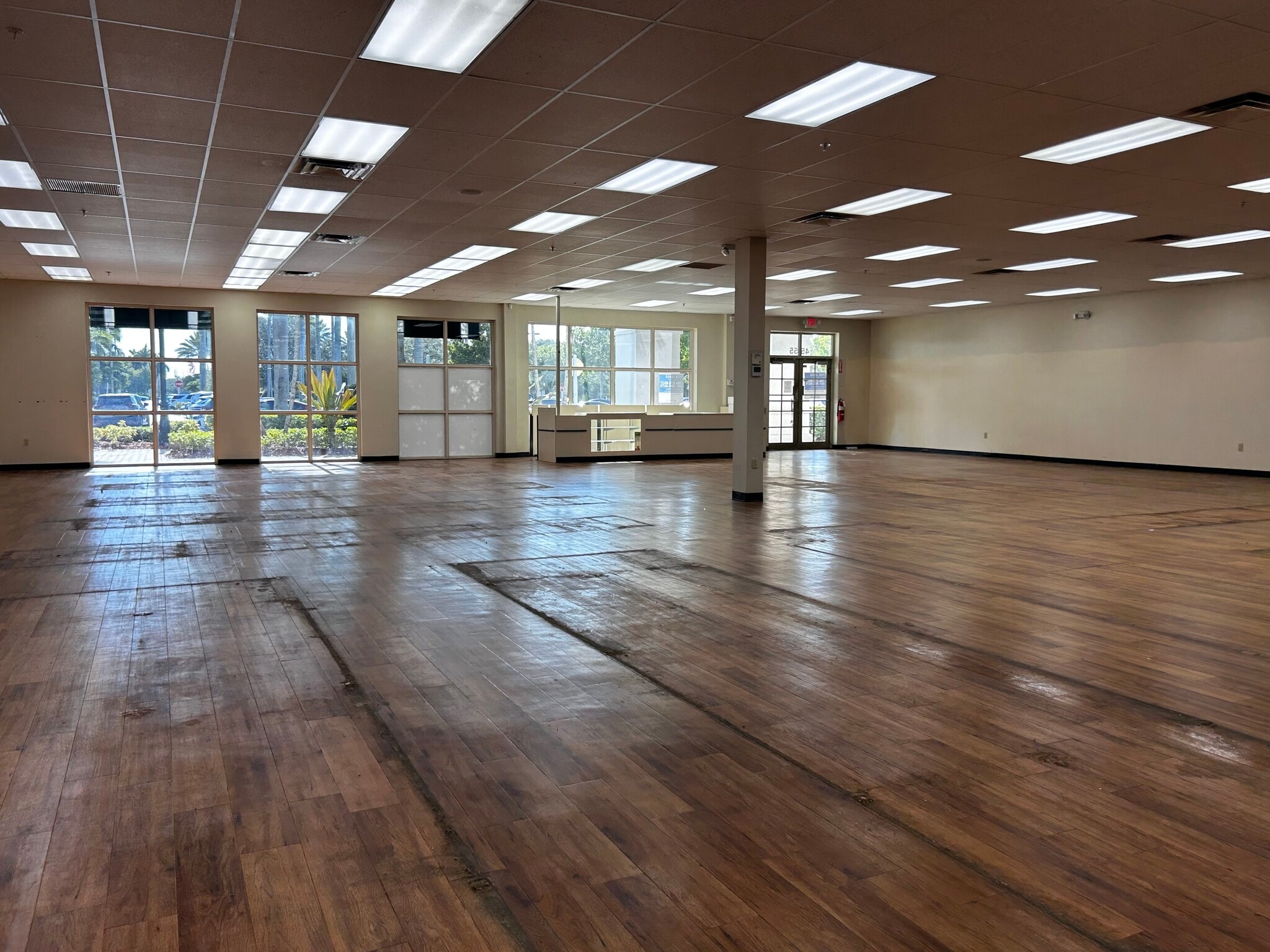 4501-4587 Weston Rd, Weston, FL for lease Interior Photo- Image 1 of 4