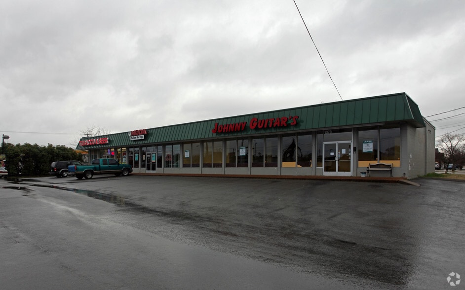 1370-1374 W Clark Blvd, Murfreesboro, TN for sale - Building Photo - Image 2 of 2