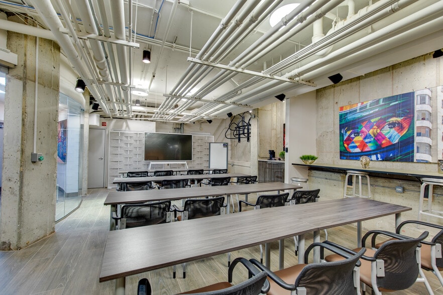 116 W Hubbard St, Chicago, IL à louer - Photo intérieure - Image 3 de 36
