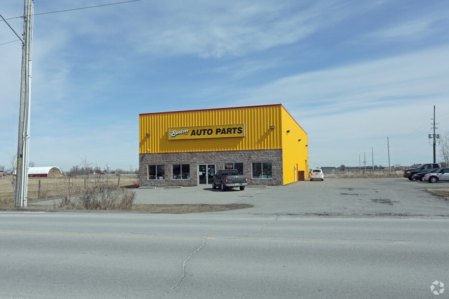 655 St Lawrence St, North Dundas, ON à louer - Photo du bâtiment - Image 2 de 2