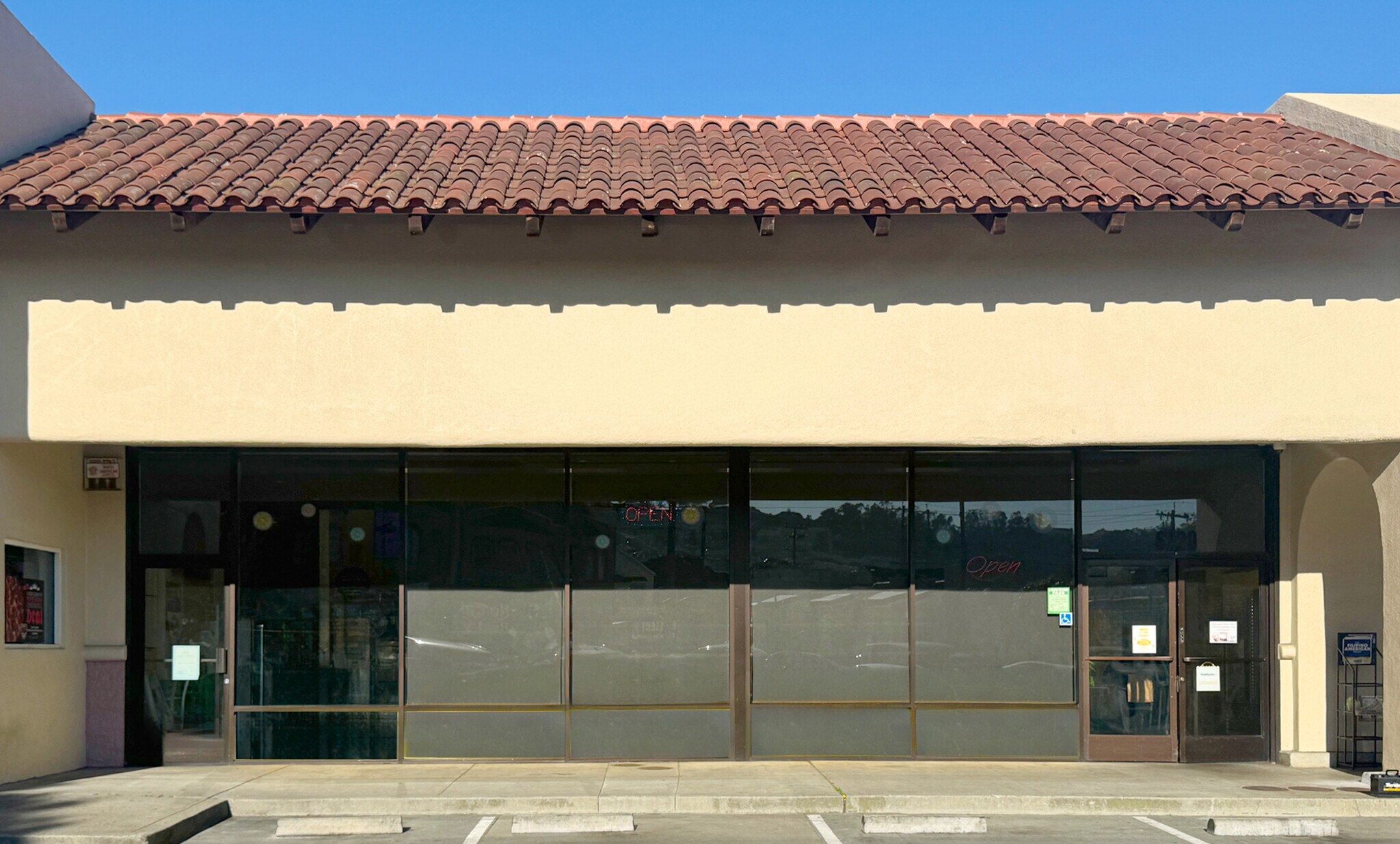 6220 Mission St, Daly City, CA for lease Primary Photo- Image 1 of 2
