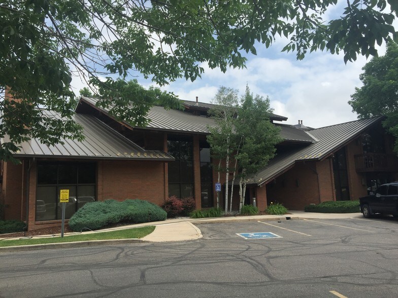 8704 Yates Dr, Westminster, CO à louer - Photo du bâtiment - Image 2 de 6