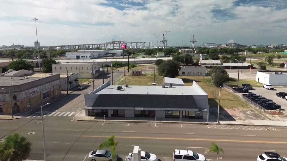 1024 Leopard St, Corpus Christi, TX for sale - Commercial Listing Video - Image 2 of 10