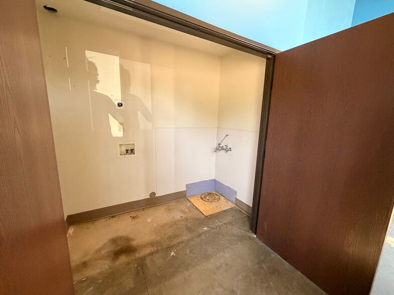 117 S Sunset St, Longmont, CO for lease - Building Photo - Image 3 of 11
