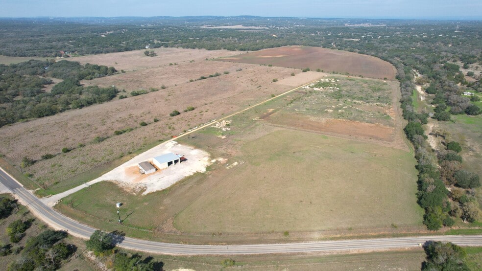 3153 W Ammann Rd, Bulverde, TX à vendre - Photo du bâtiment - Image 1 de 17