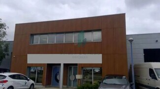 Plus de détails pour Bureau, Local d'activités à louer