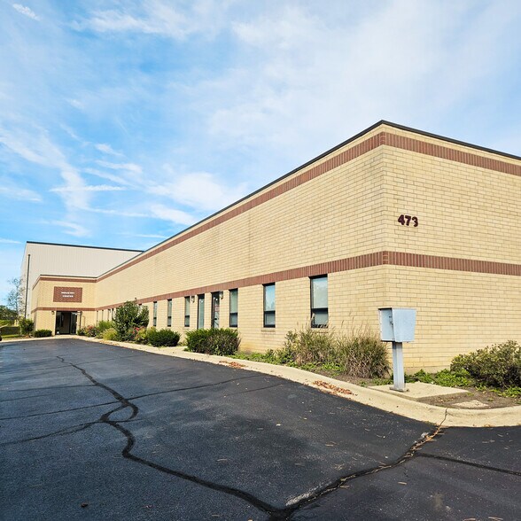 473 Park Ave, Lake Villa, IL à louer - Photo du bâtiment - Image 2 de 19