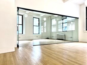 115-125 W 30th St, New York, NY for lease Interior Photo- Image 2 of 6