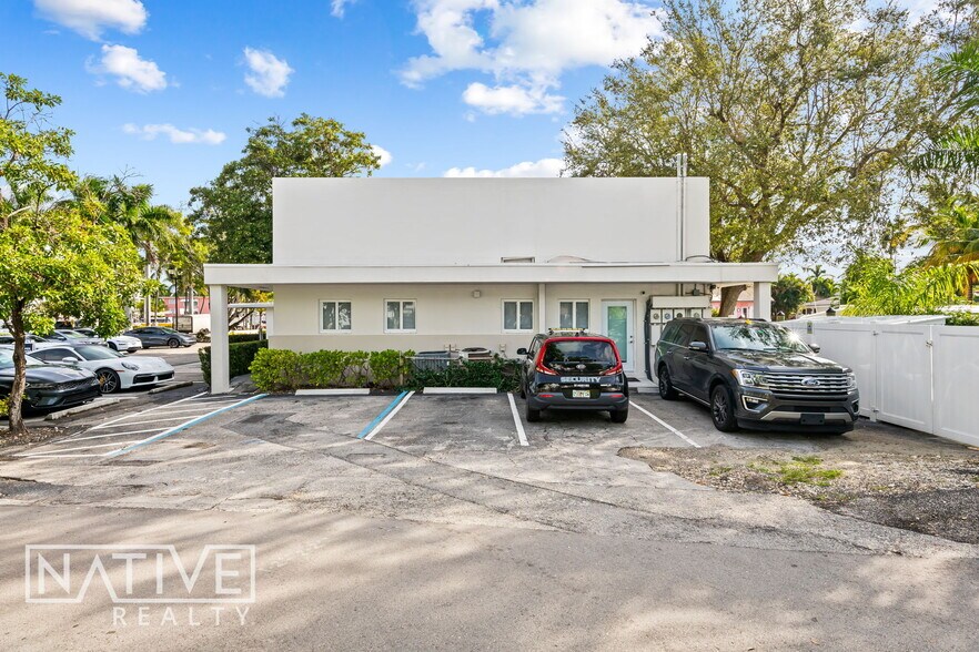 1800 E Las Olas Blvd, Fort Lauderdale, FL for lease - Building Photo - Image 3 of 31