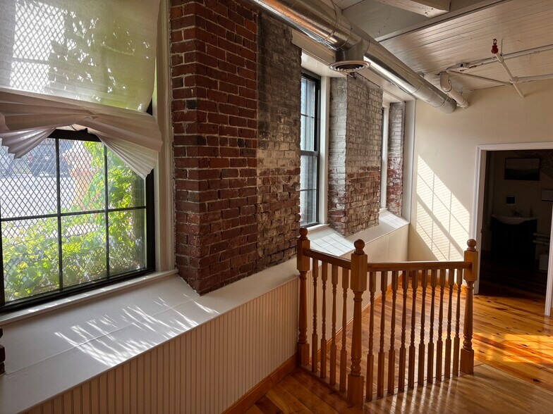 49-51 Union St, Worcester, MA à louer - Photo du bâtiment - Image 2 de 12