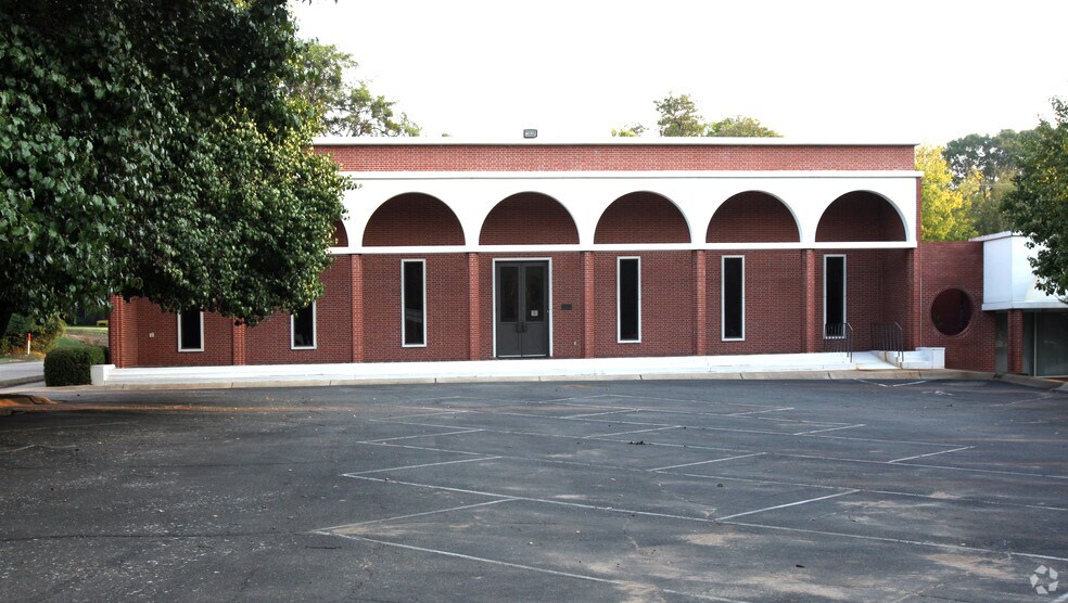 3414-3426 Old Cantrell Rd, Little Rock, AR à louer - Photo du bâtiment - Image 3 de 21