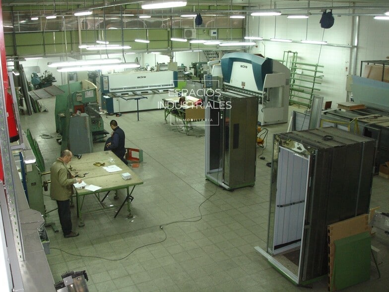 Industrial in Madrid, Madrid for sale - Building Photo - Image 3 of 32