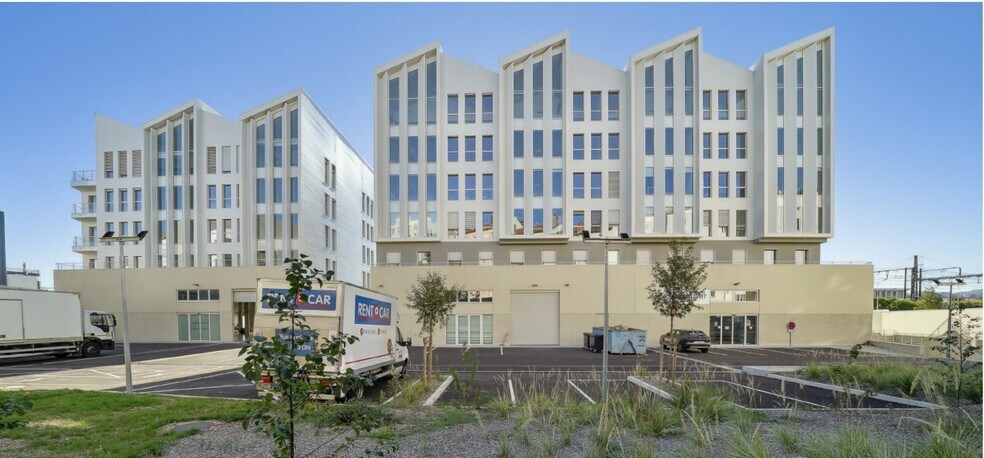 23-25 Rue Paul Duvivier, Lyon à louer - Photo du bâtiment - Image 2 de 24