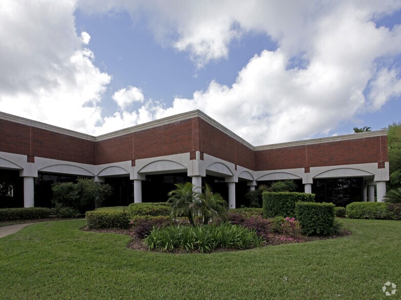 6355 Metrowest Blvd, Orlando, FL à louer - Photo du bâtiment - Image 2 de 10