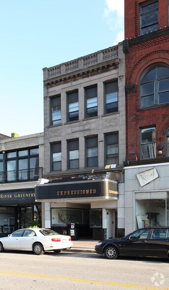 74 State St, New London, CT à louer - Photo principale - Image 1 de 19