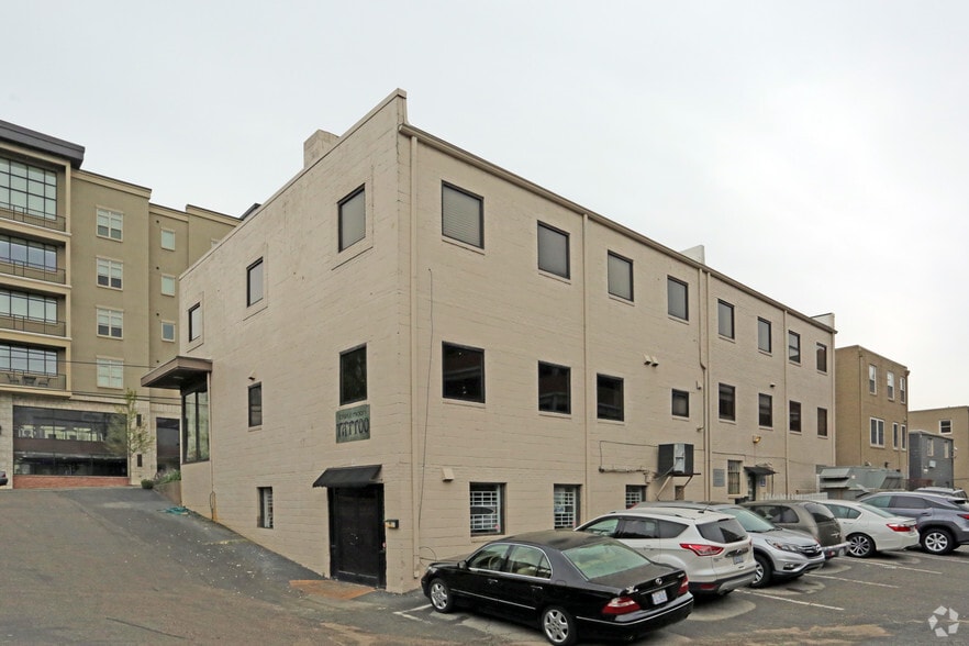 741-745 W Johnson St, Raleigh, NC for lease - Building Photo - Image 2 of 13