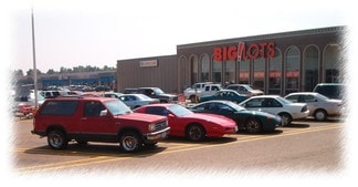 Plus de détails pour 112 Oaklawn Vlg, Texarkana, TX - Commerce de détail à louer