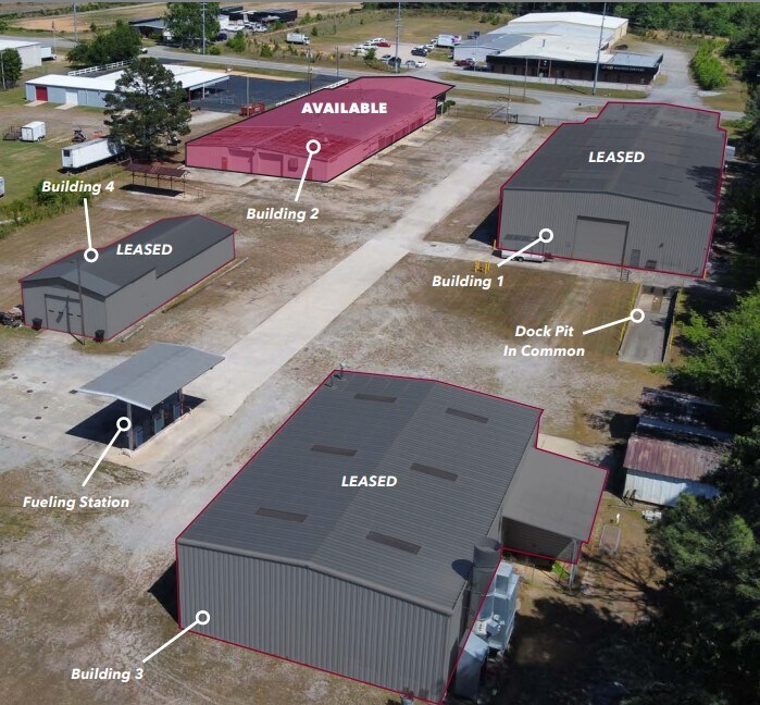 Industrial Complex portefeuille de 4 propriétés à vendre sur LoopNet.ca Photo du bâtiment- Image 1 de 6