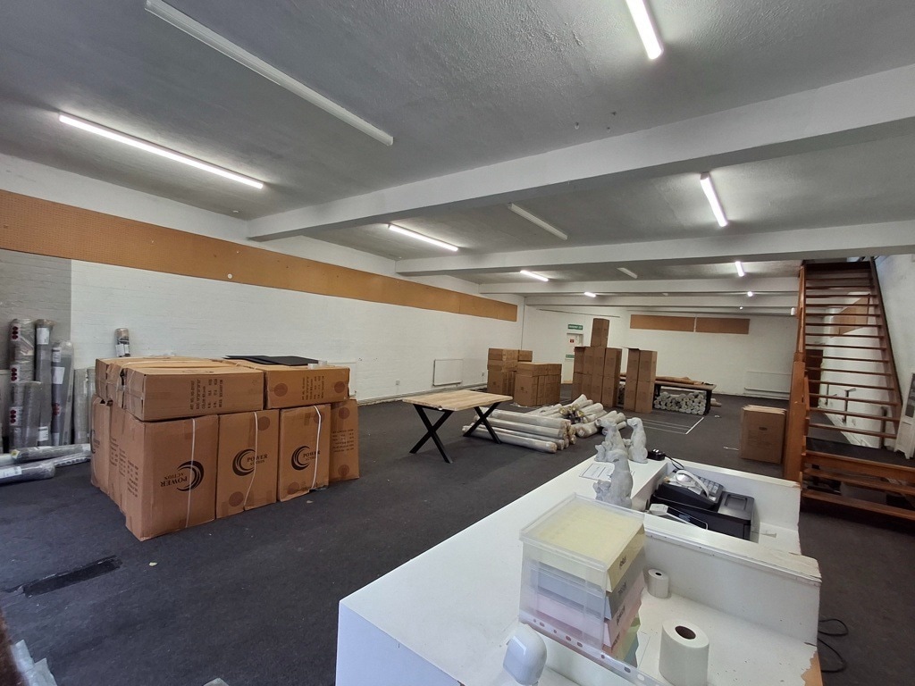 2a Lurke St, Bedford for lease Interior Photo- Image 1 of 6