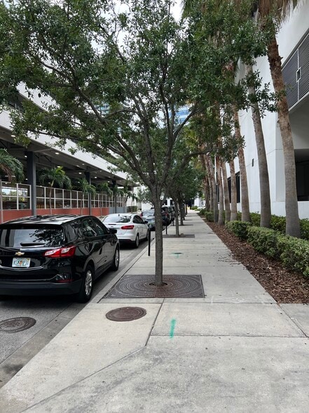 375-3 S 12th St, Tampa, FL for sale - Building Photo - Image 2 of 14