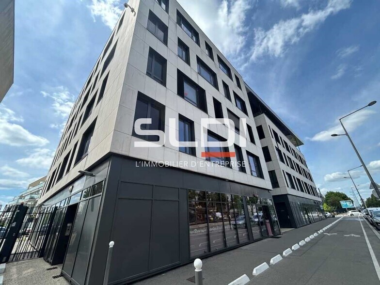 50 Boulevard Ambroise Croizat, Vénissieux à vendre - Photo du bâtiment - Image 1 de 12