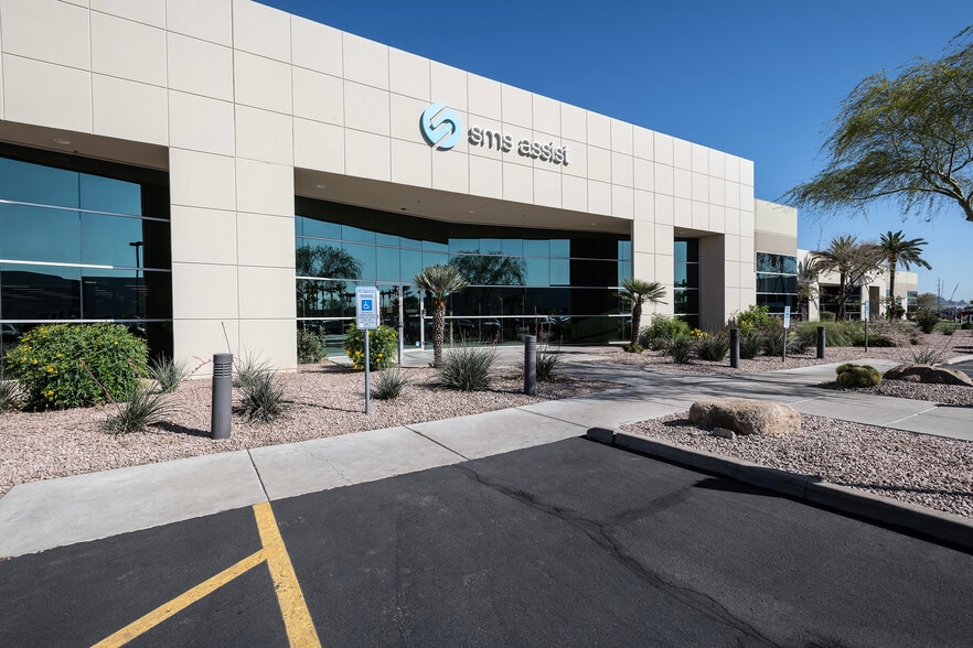 3137 E Elwood St, Phoenix, AZ for lease - Building Photo - Image 2 of 12