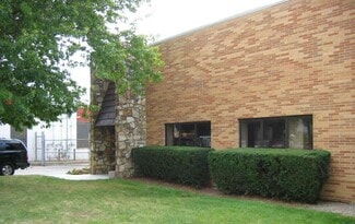 More details for 25 Seabro Ave, Amityville, NY - Industrial for Lease