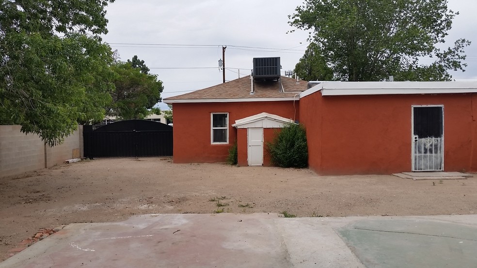 1444 Bridge Blvd SW, Albuquerque, NM à vendre - Photo principale - Image 1 de 1