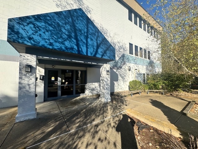 1011 Old Salem Rd, Greensburg, PA for lease - Building Photo - Image 2 of 28