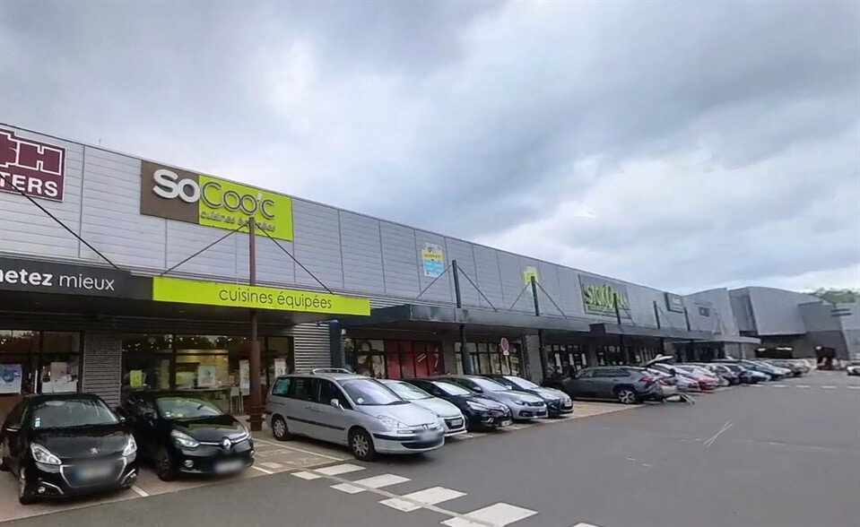 Rue Jean Monnet, Claye-Souilly for lease - Building Photo - Image 1 of 1