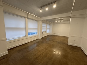 453 S Spring St, Los Angeles, CA for lease Interior Photo- Image 1 of 5