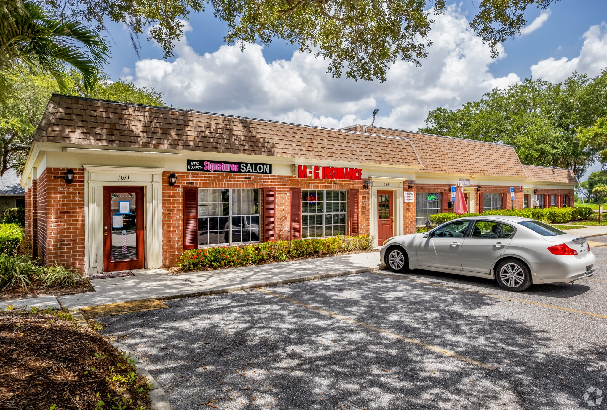 1021 Carlton Arms Blvd, Bradenton, FL for lease Primary Photo- Image 1 of 6