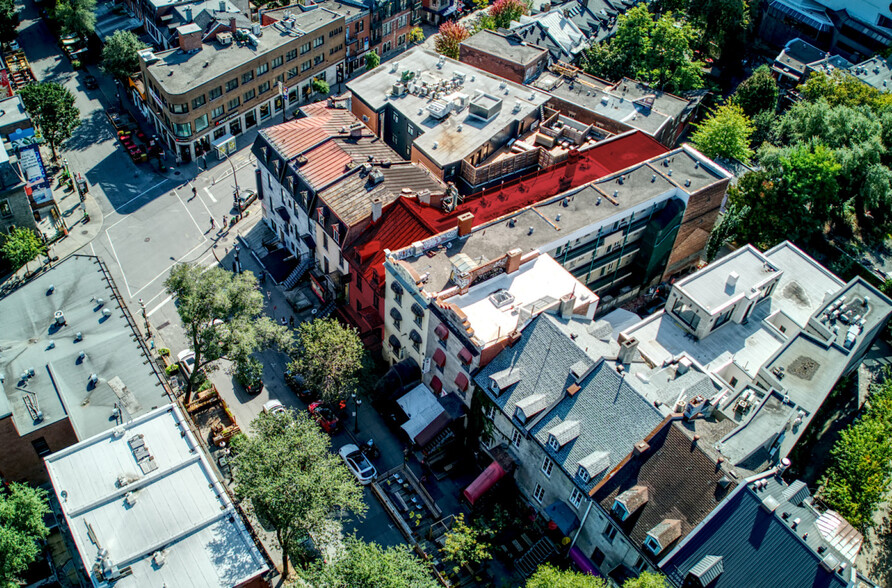 2018-2020 Rue Saint-Denis, Montréal, QC for sale - Aerial - Image 2 of 3