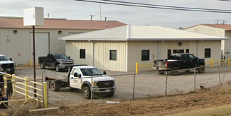 Plus de détails pour 1206 SE 4th St, Lindsay, OK - Industriel à vendre