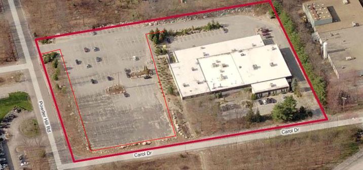 2 Carol Dr, Lincoln, RI à louer - Photo du bâtiment - Image 2 de 2