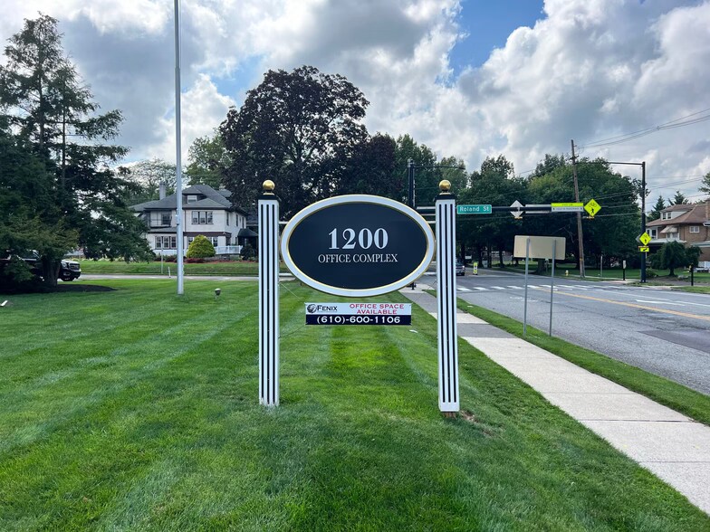 1200 E High St, Pottstown, PA à louer - Photo du bâtiment - Image 3 de 6