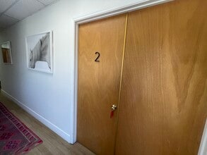2488 Newport Blvd, Costa Mesa, CA for lease Interior Photo- Image 2 of 6