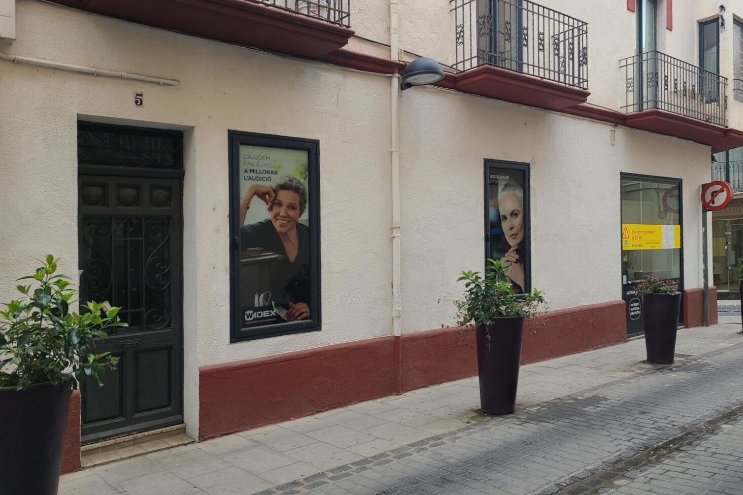 Retail in Figueres, Gerona for lease Interior Photo- Image 1 of 15