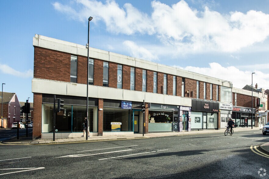 20 Park Ave, Whitley Bay for lease - Building Photo - Image 2 of 4