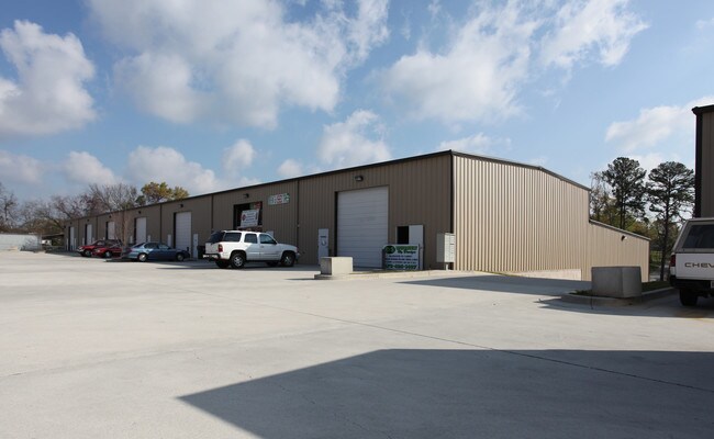 Plus de détails pour 136 E Midland Ave, Winder, GA - Industriel à louer