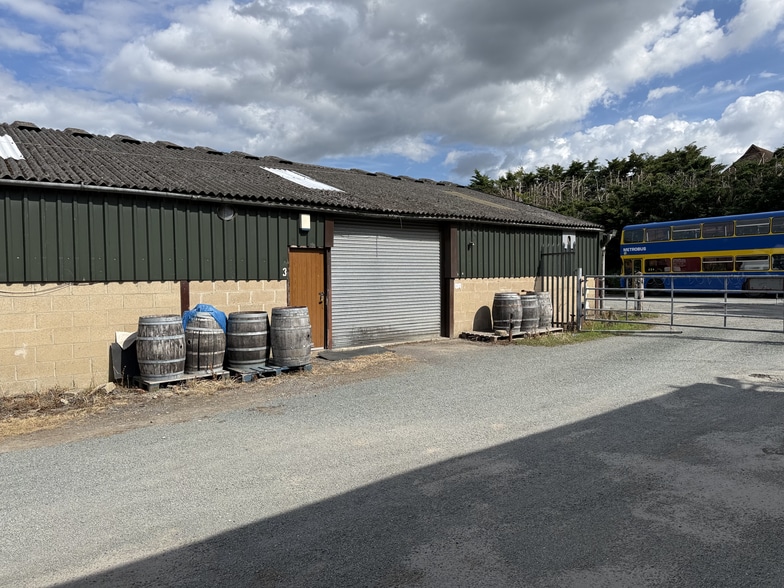 Storrington Rd, Pulborough for lease - Building Photo - Image 2 of 5