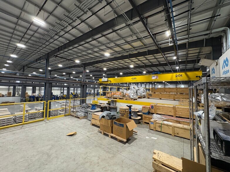 4401 S Cowan Rd, Muncie, IN à vendre - Photo du bâtiment - Image 3 de 6