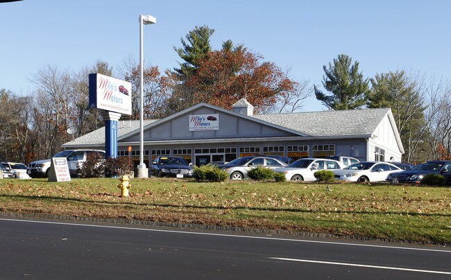 Plus de détails pour 282 N Broadway, Salem, NH - Commerce de détail à vendre