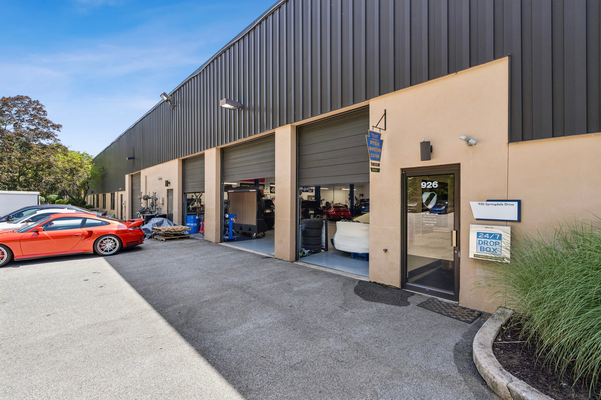 904-926 Springdale Dr, Exton, PA for lease Building Photo- Image 1 of 5