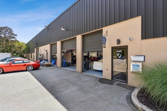 904-926 Springdale Dr, Exton, PA for lease Building Photo- Image 1 of 5
