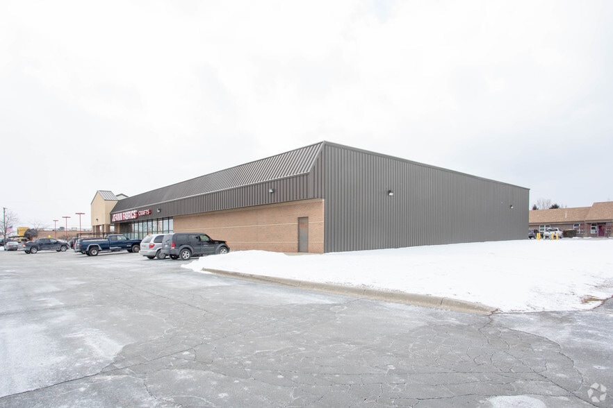 4405 24th Ave, Fort Gratiot, MI for lease - Building Photo - Image 2 of 3